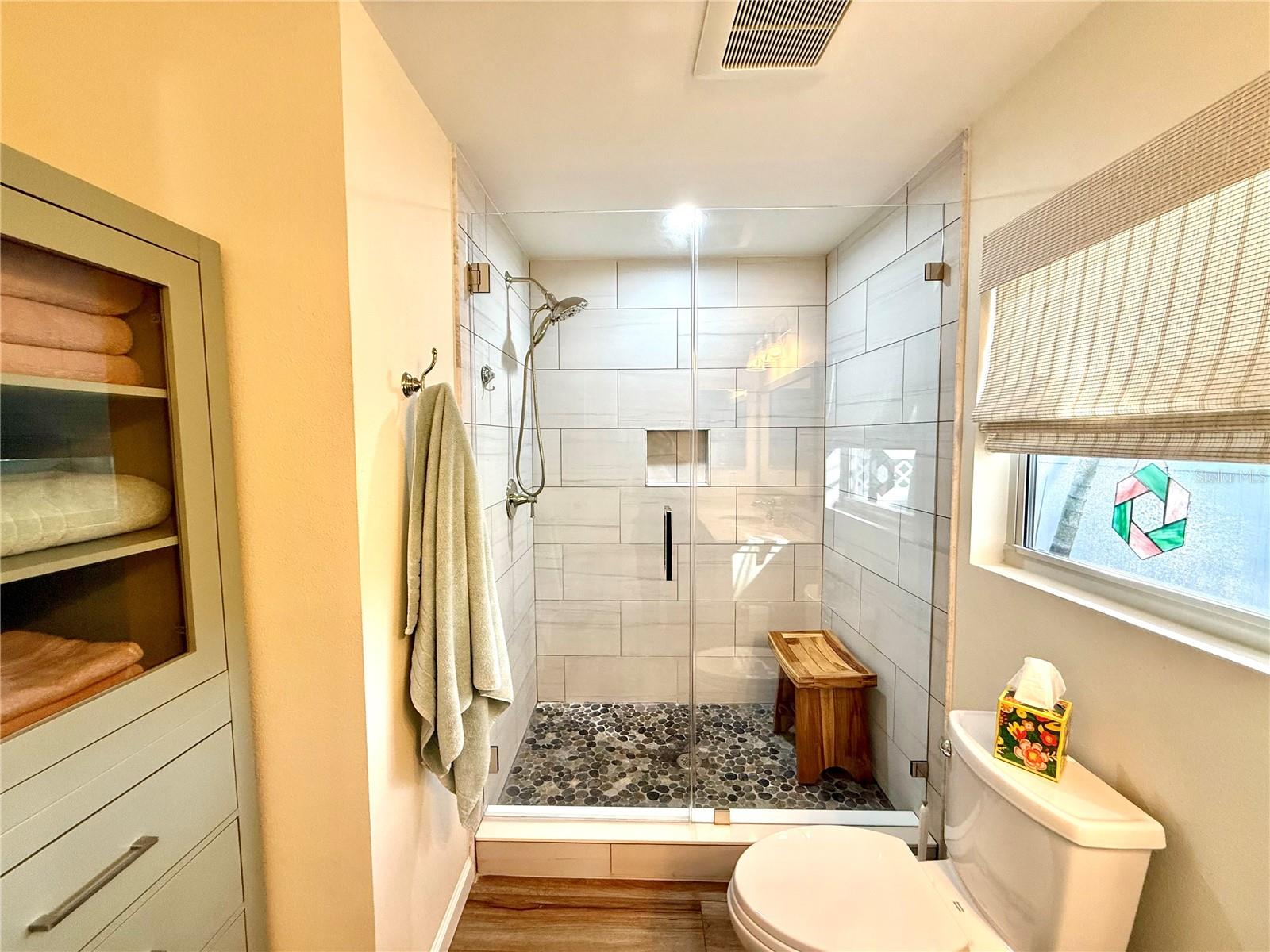 Image 21 of 35 For 1304 New York Avenue