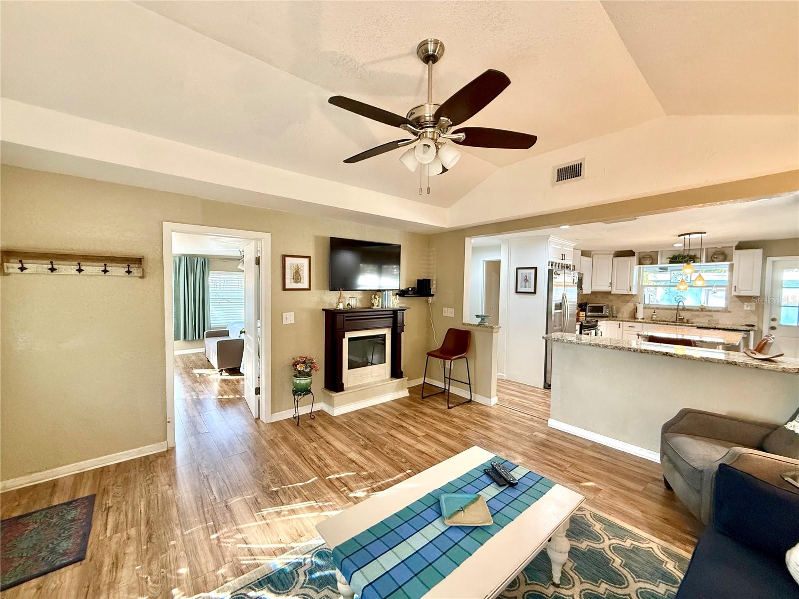 Image 6 of 35 For 1304 New York Avenue