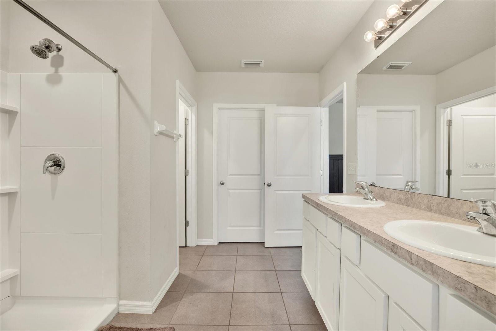 Image 20 of 34 For 12029 Myrtle Rock Drive