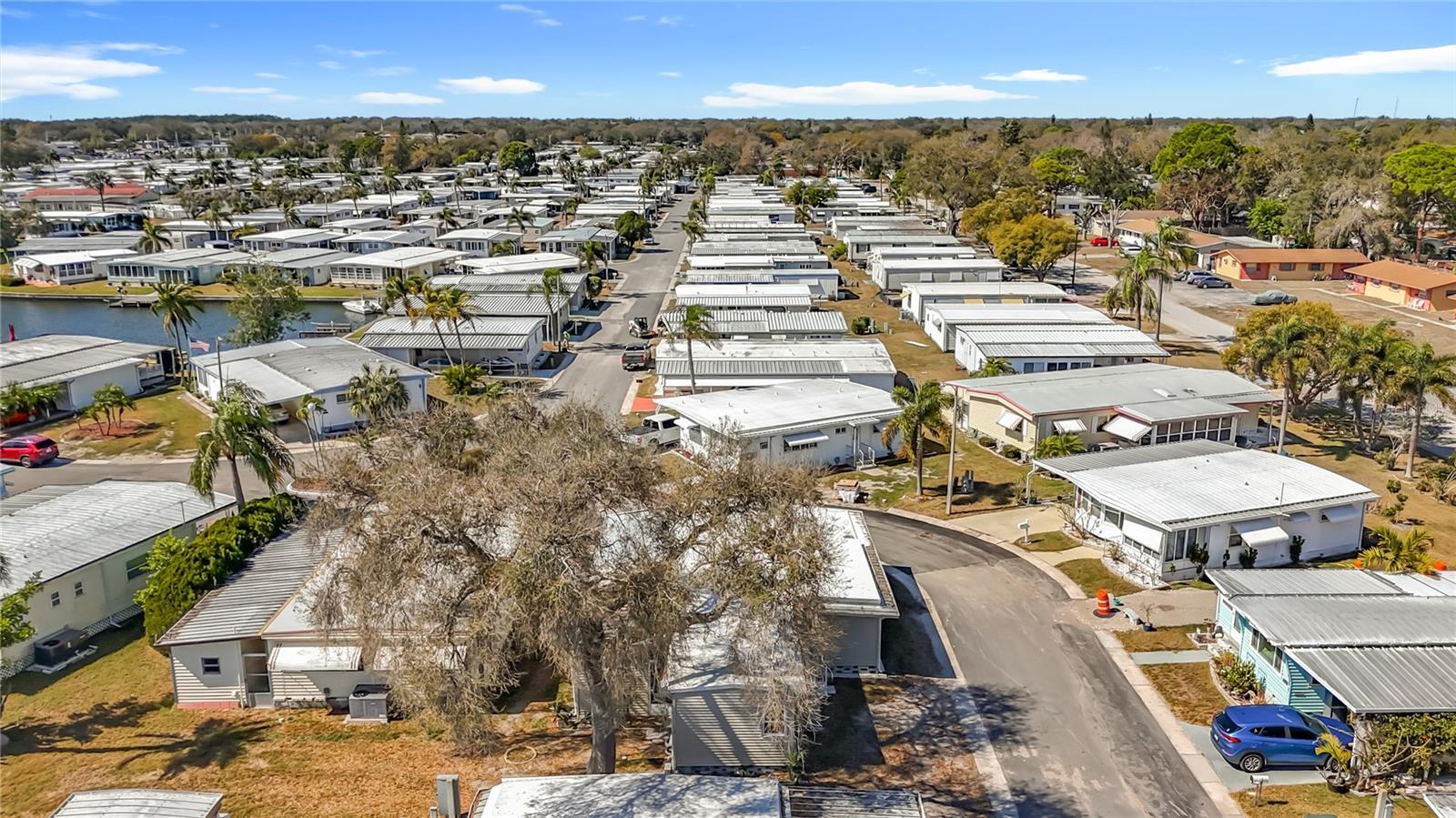 Image 46 of 57 For 10101 Lake Drive 89