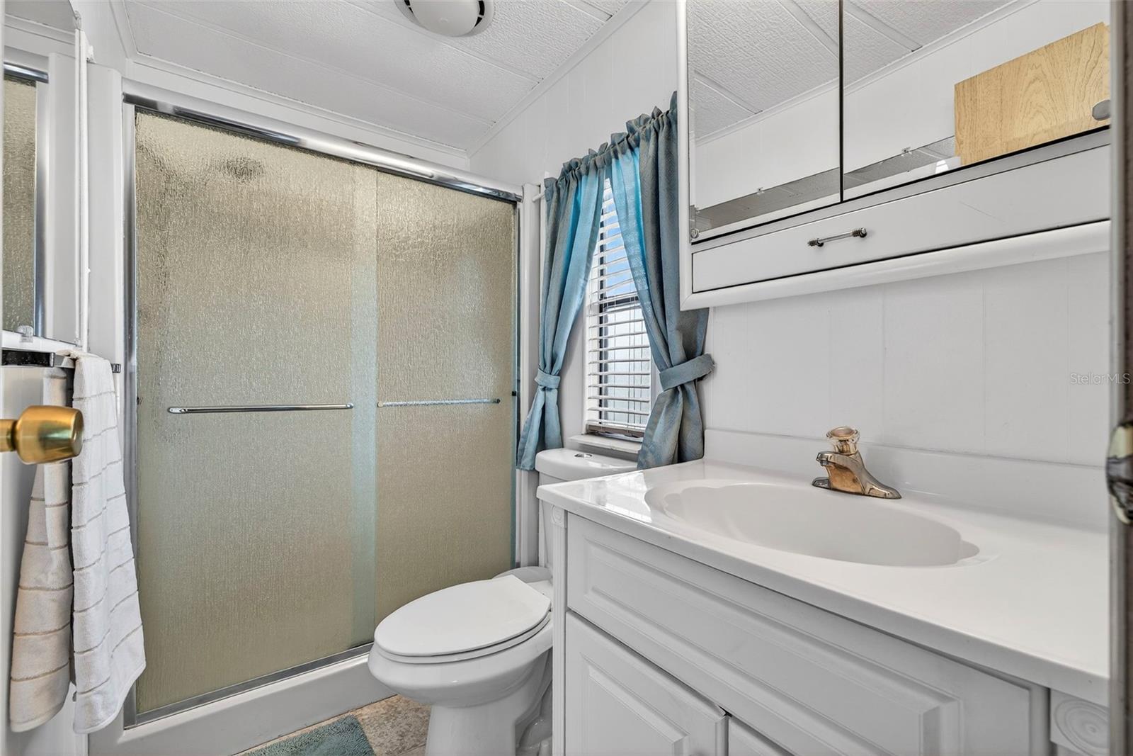 Image 19 of 30 For 7880 54th Avenue N 38