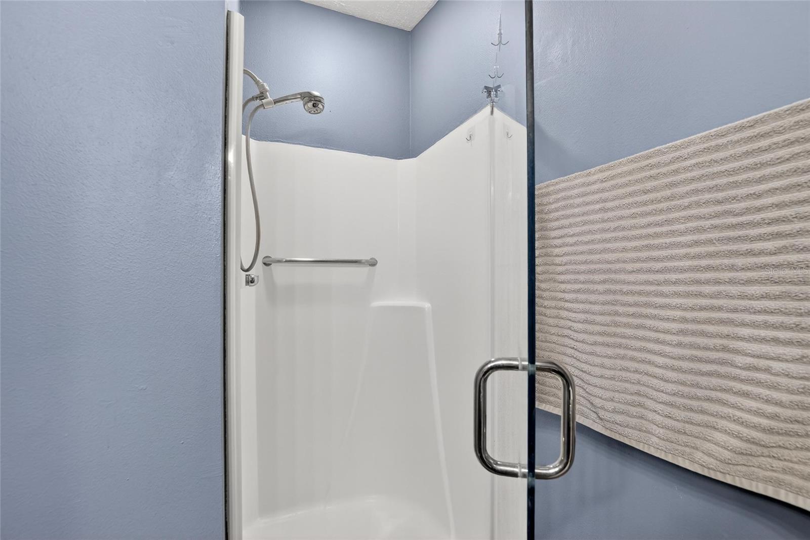 Image 29 of 47 For 6424 Rockpointe Drive