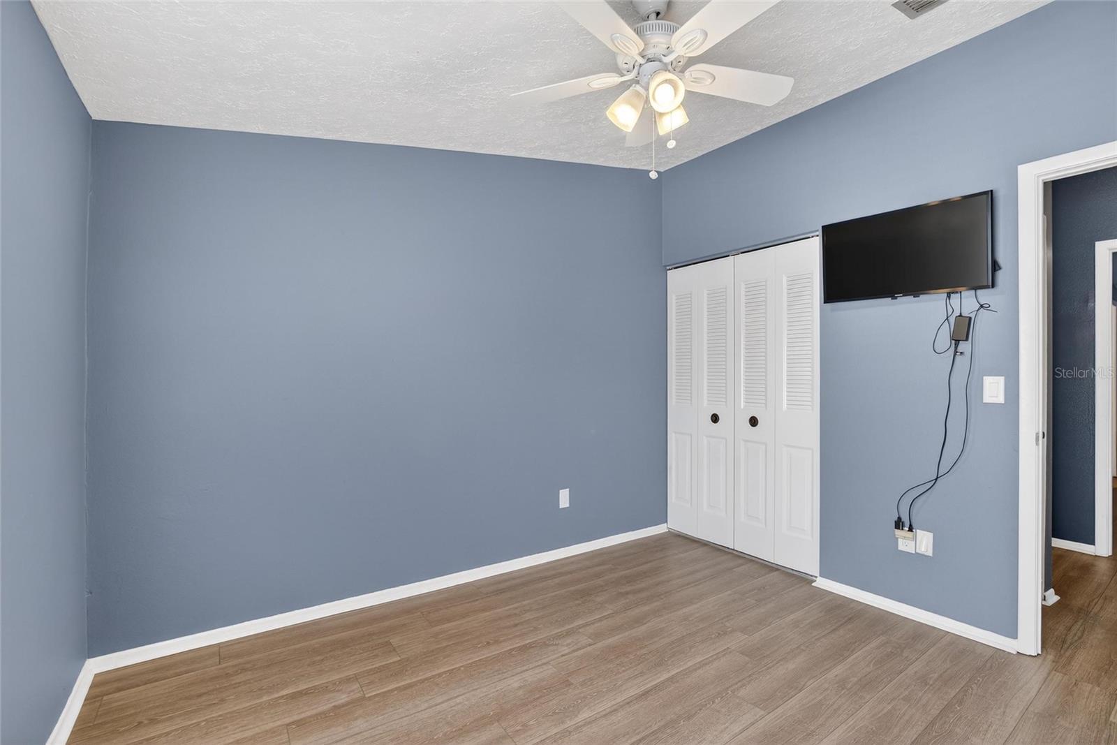 Image 33 of 47 For 6424 Rockpointe Drive