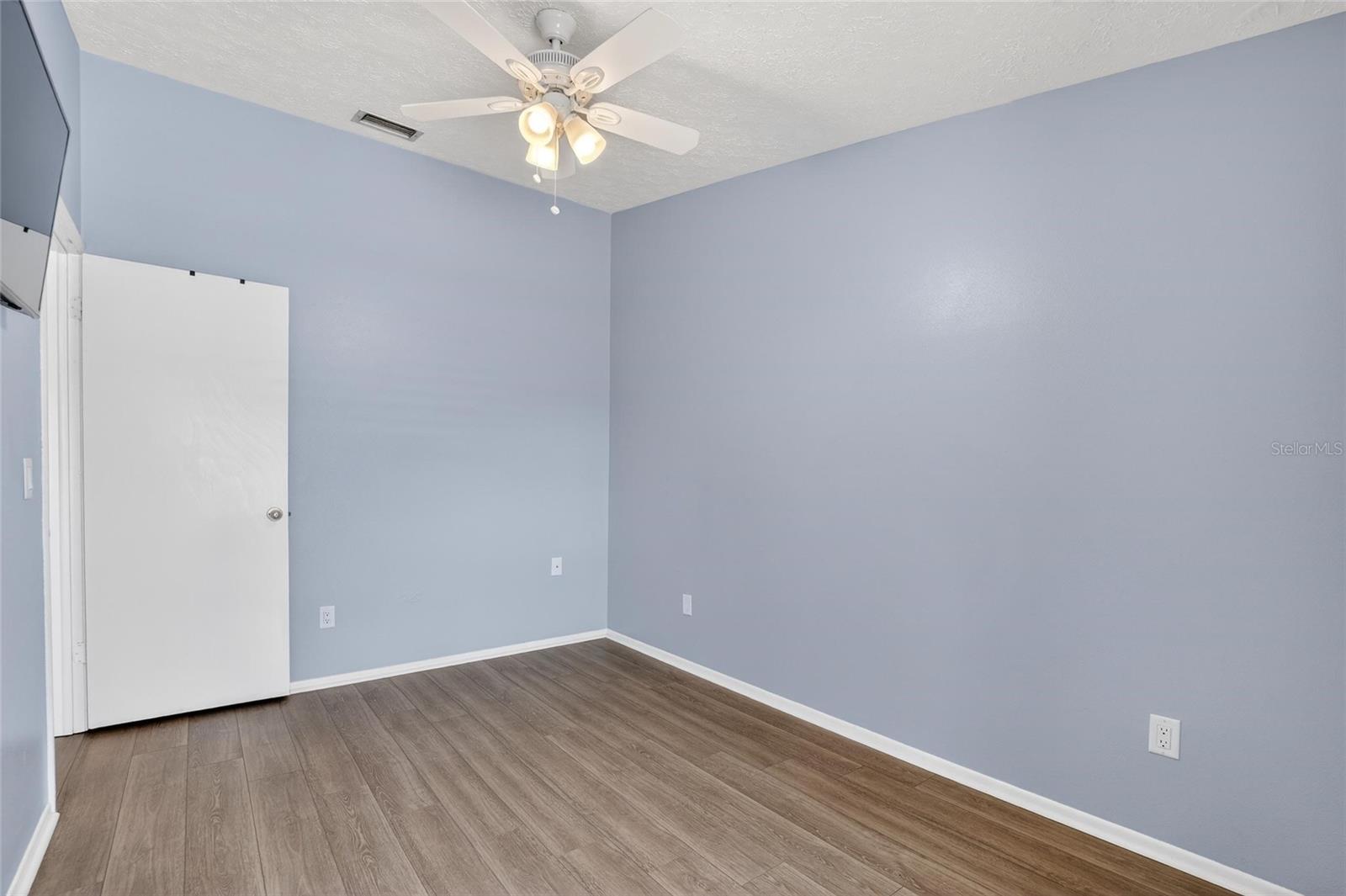 Image 36 of 47 For 6424 Rockpointe Drive