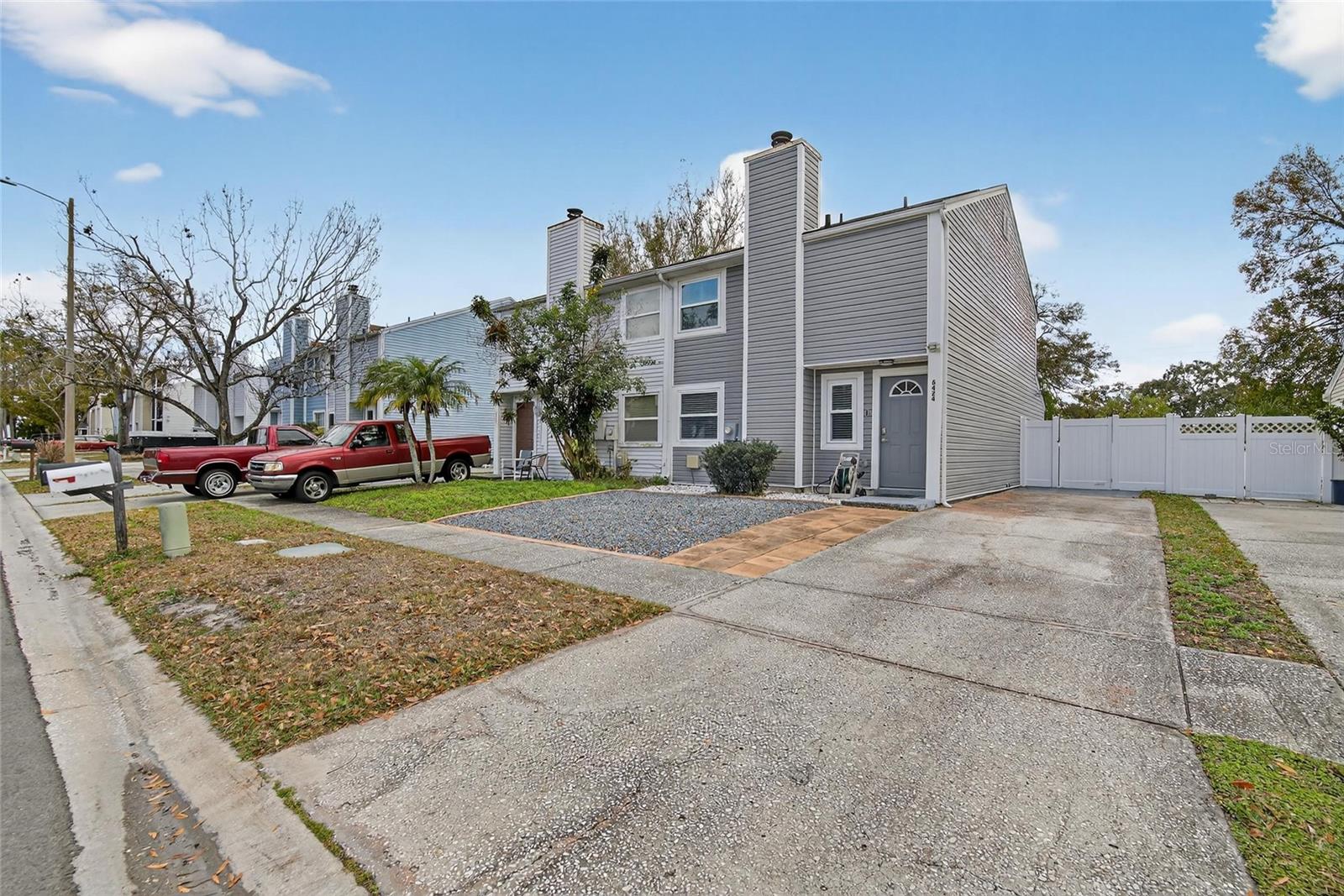 Image 5 of 47 For 6424 Rockpointe Drive