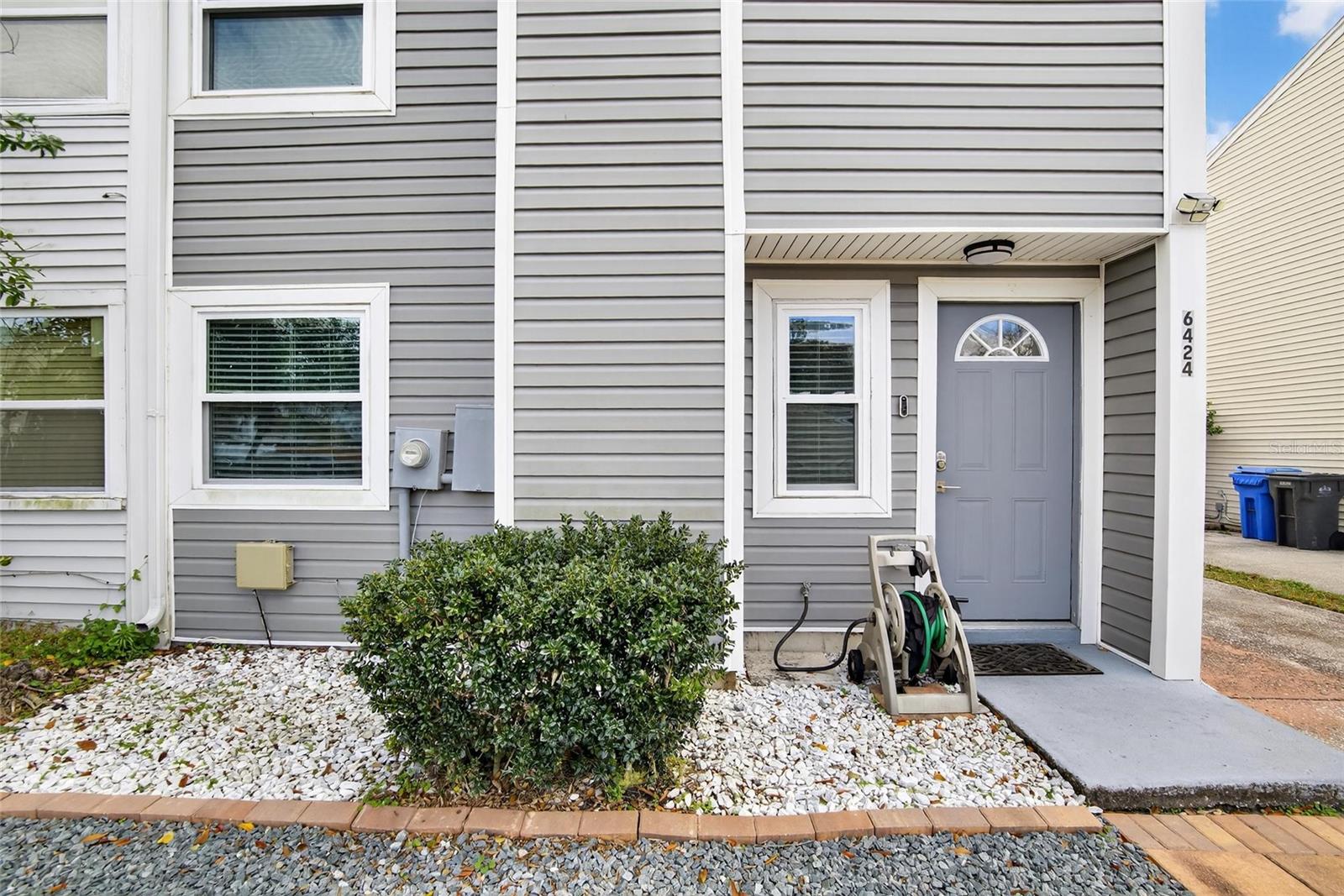 Image 8 of 47 For 6424 Rockpointe Drive