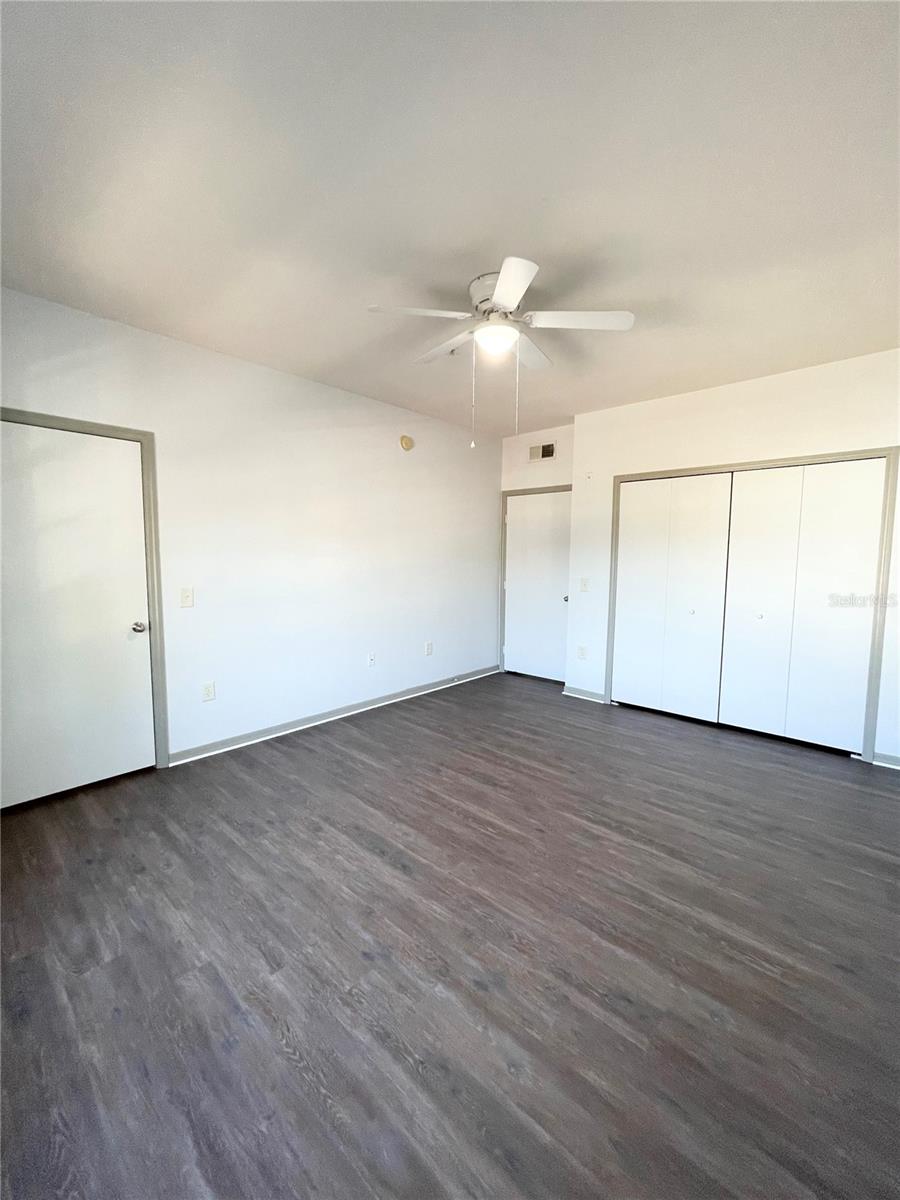 Image 15 of 29 For 15018 Arbor Reserve Circle  203