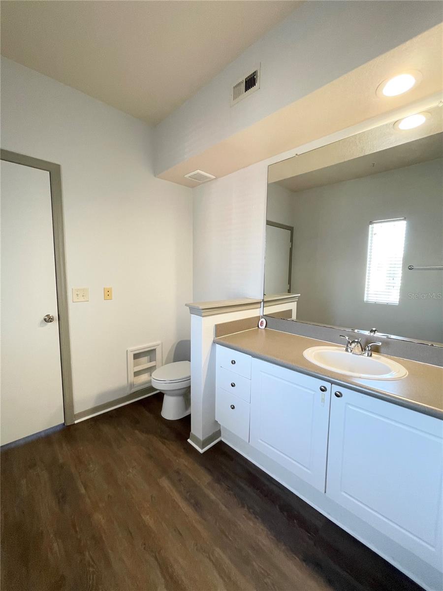 Image 20 of 29 For 15018 Arbor Reserve Circle  203