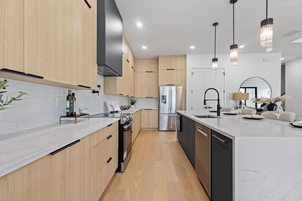 Image 13 of 67 For 3315 Grace Street