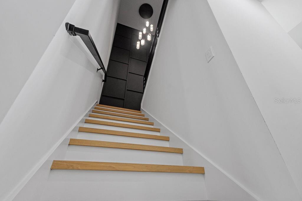 Image 21 of 67 For 3315 Grace Street