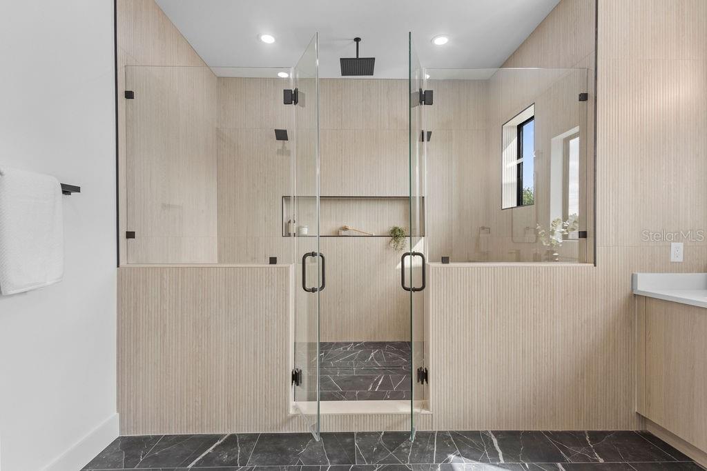 Image 31 of 67 For 3315 Grace Street