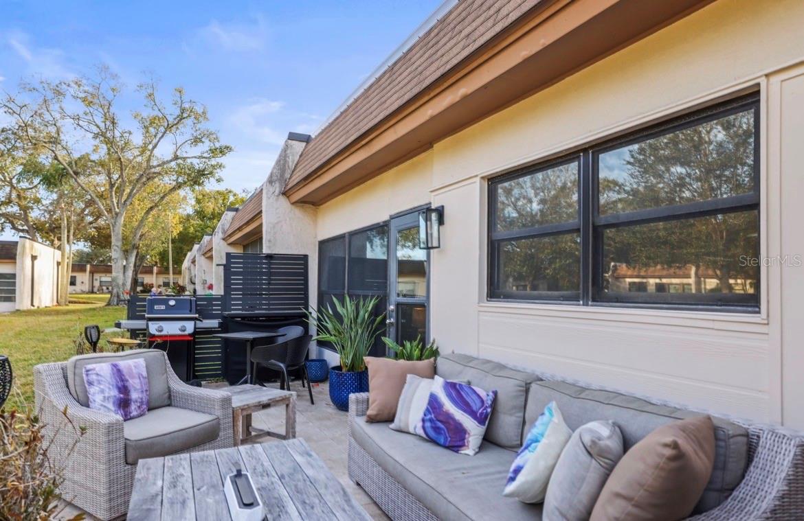 Image 18 of 21 For 2981 Flint Drive N 83c