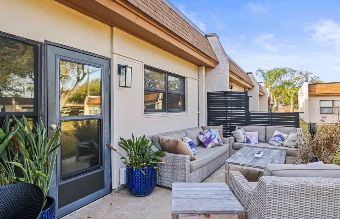 Image 19 of 21 For 2981 Flint Drive N 83c