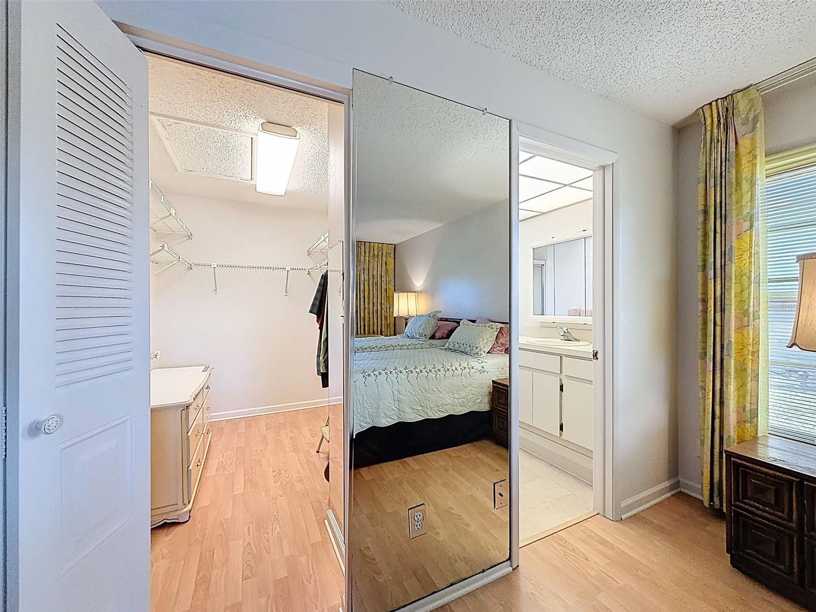 Image 32 of 94 For 1446 Queen Anne Boulevard