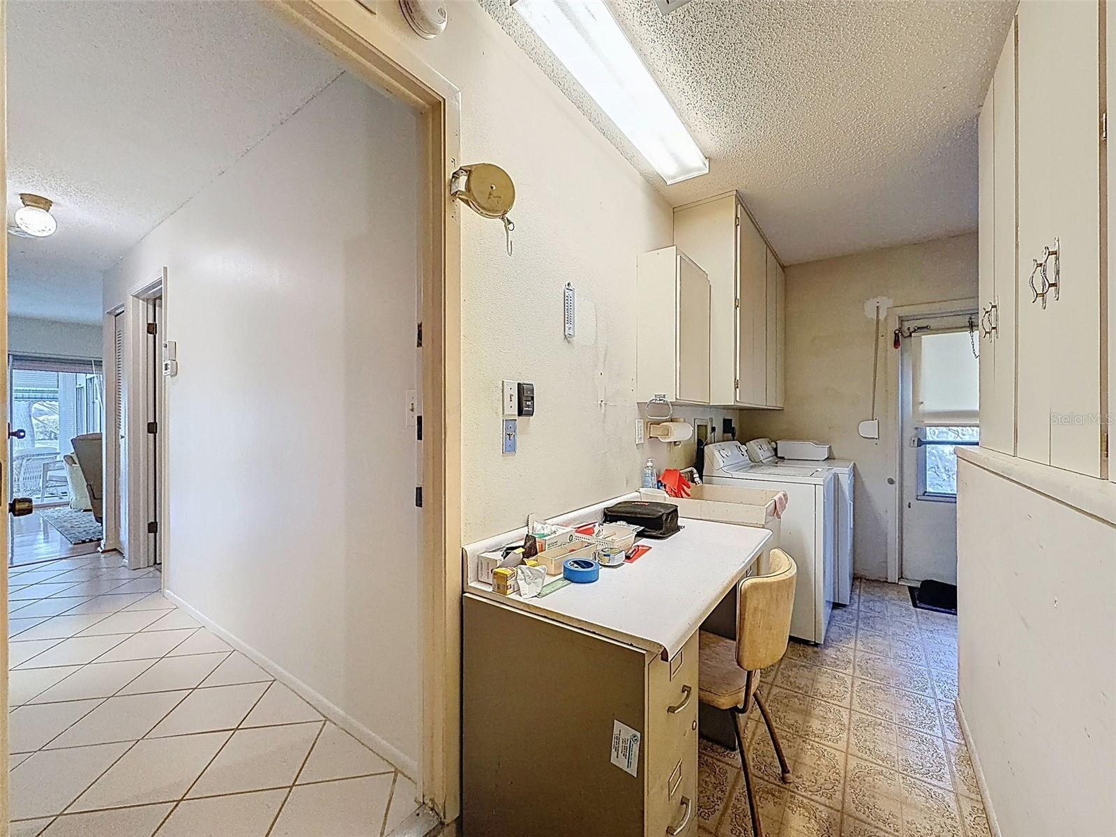 Image 40 of 94 For 1446 Queen Anne Boulevard