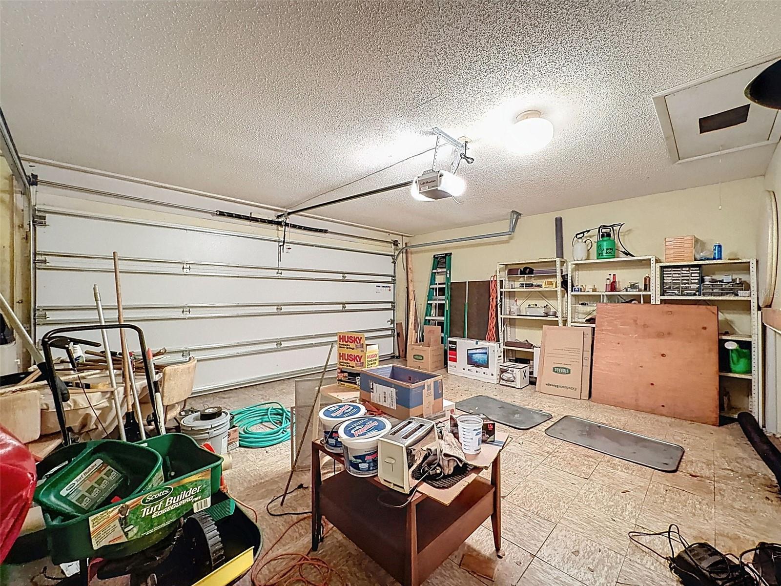 Image 42 of 94 For 1446 Queen Anne Boulevard