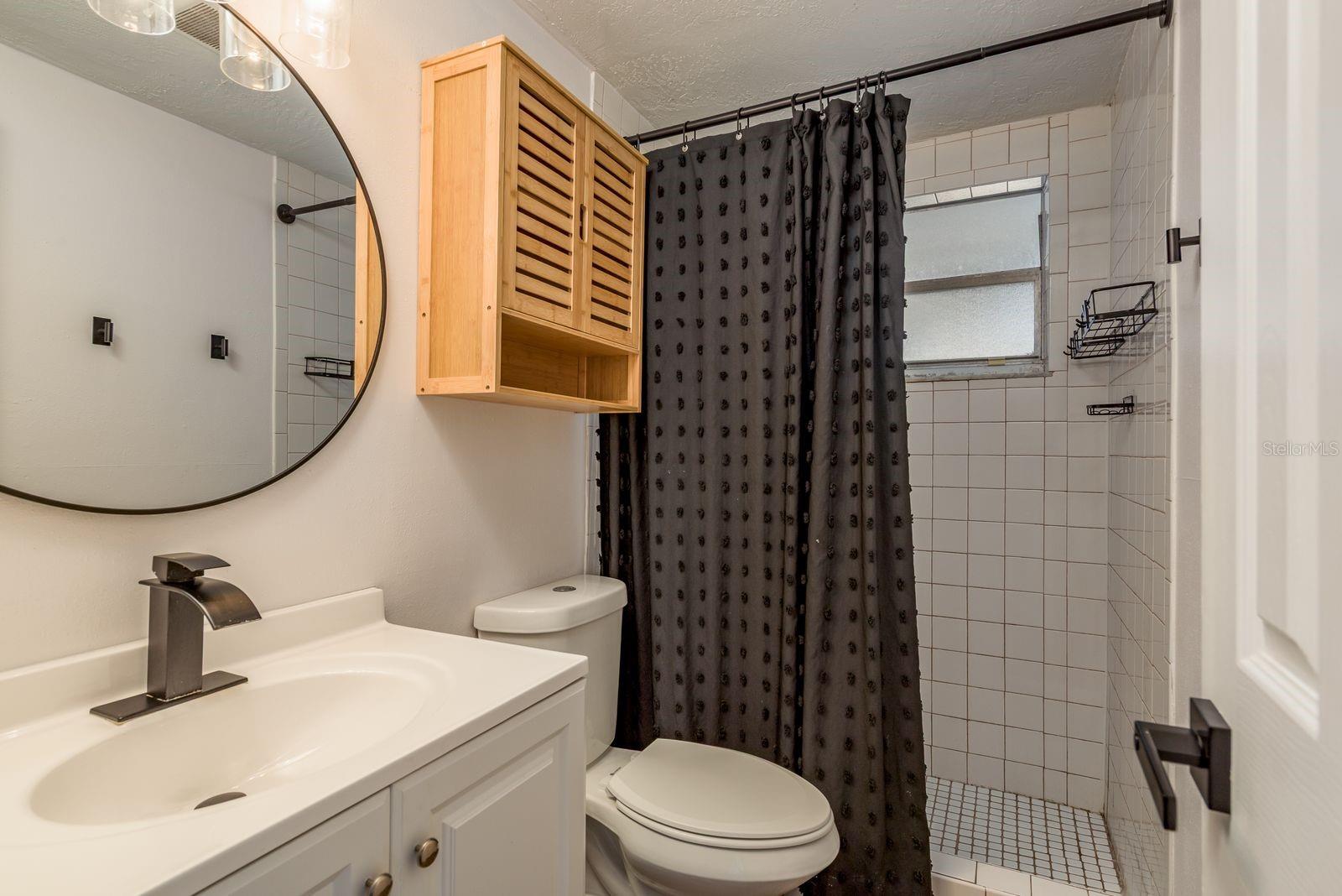 Image 21 of 28 For 3332 Chauncy Road