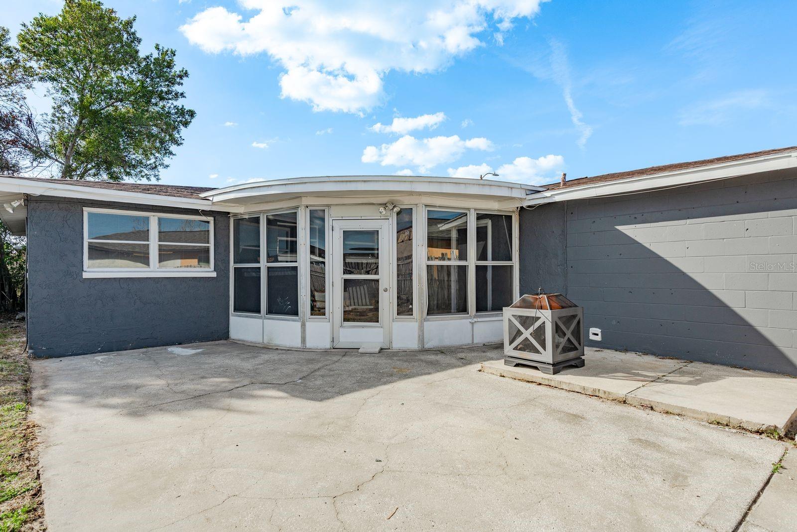 Image 24 of 28 For 3332 Chauncy Road