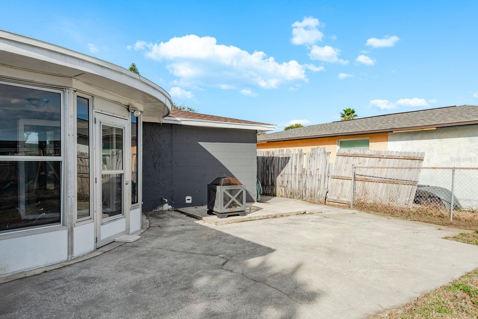 Image 25 of 28 For 3332 Chauncy Road