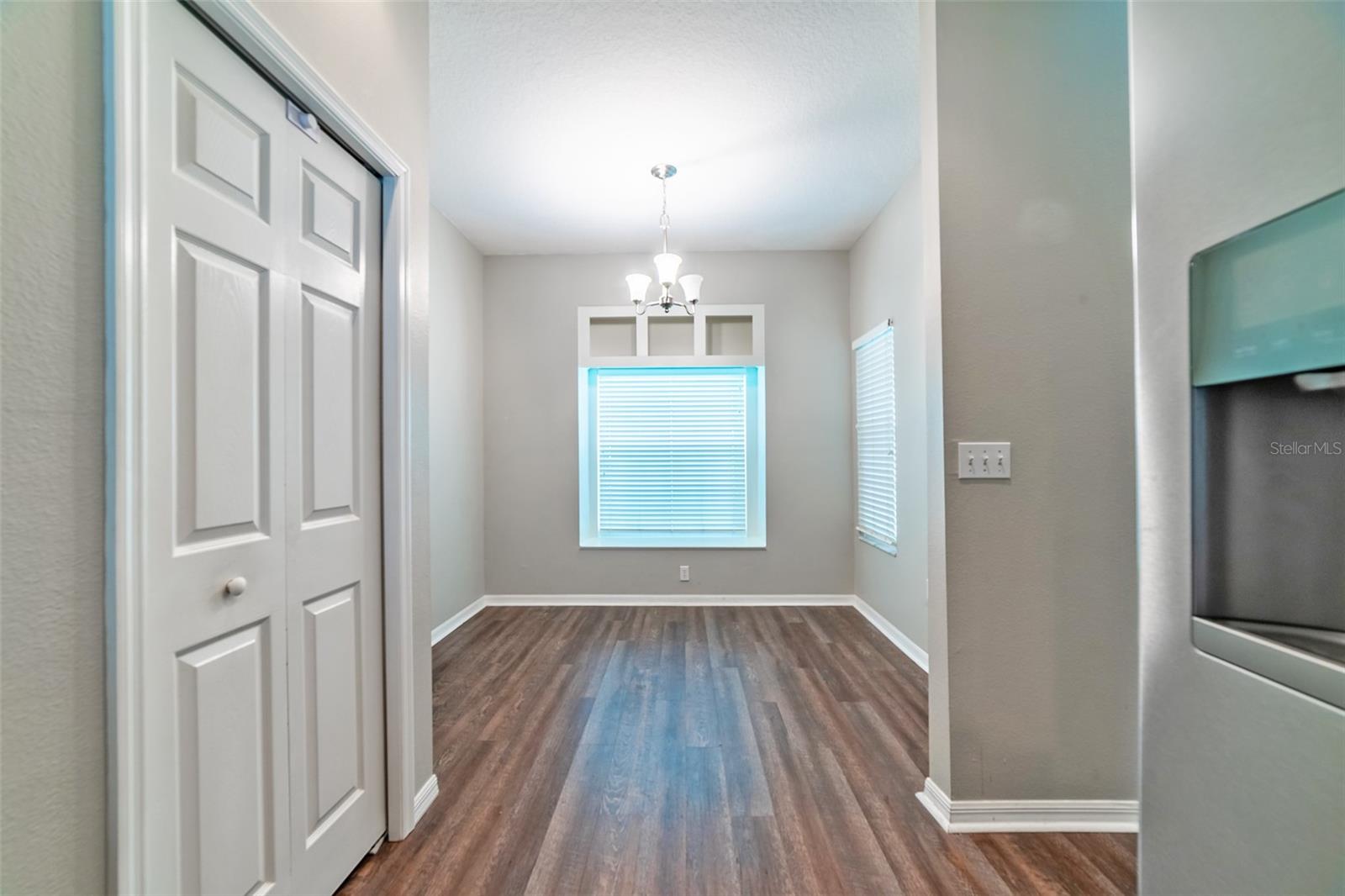 Image 12 of 45 For 10420 Mulligan Court