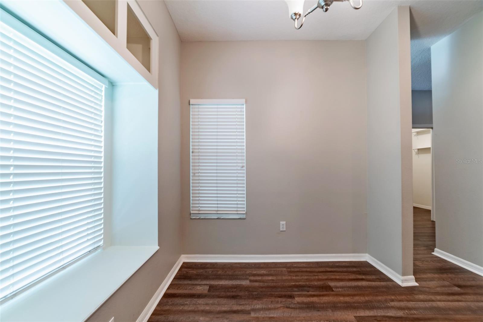 Image 15 of 45 For 10420 Mulligan Court