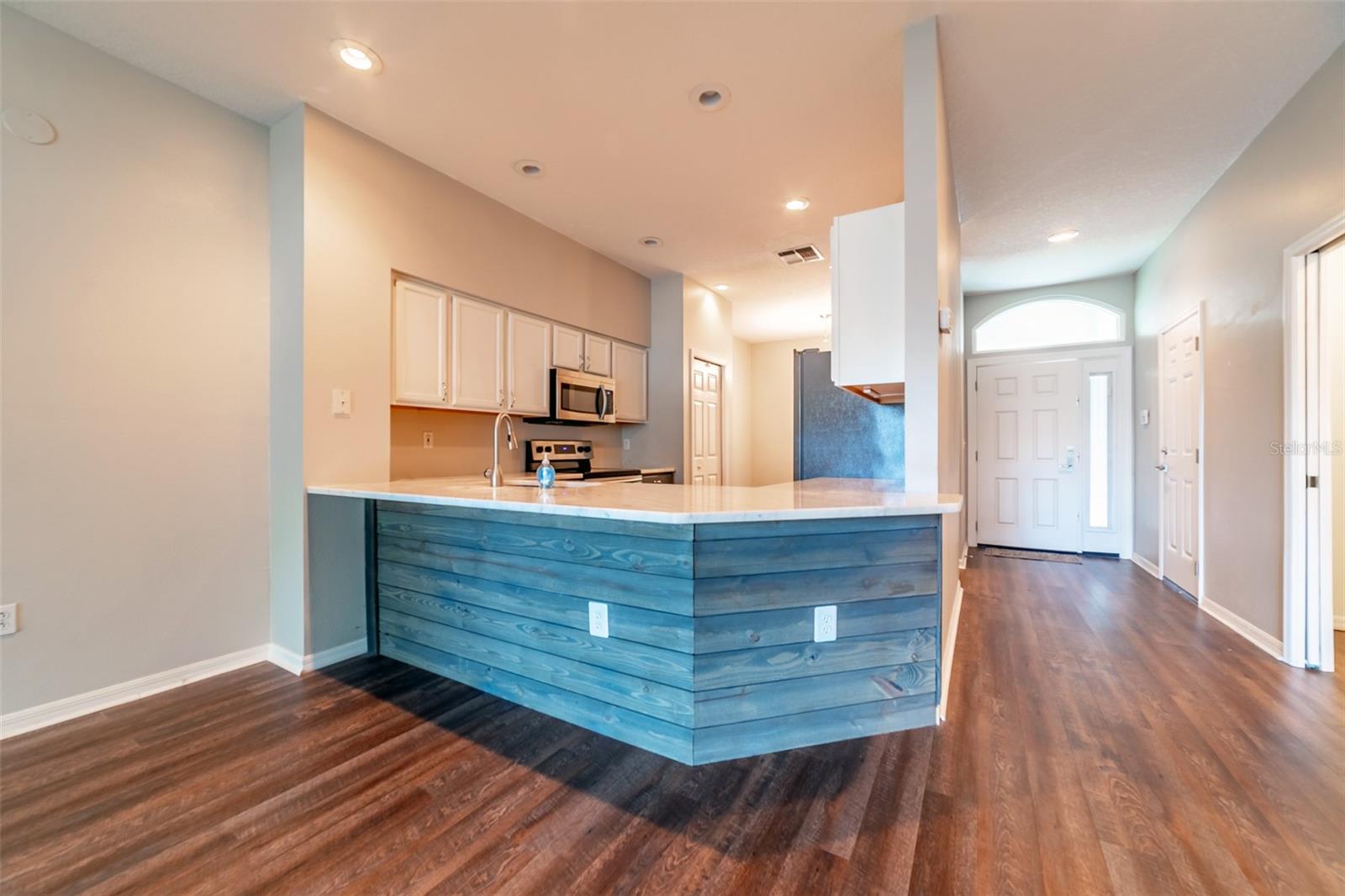 Image 18 of 45 For 10420 Mulligan Court