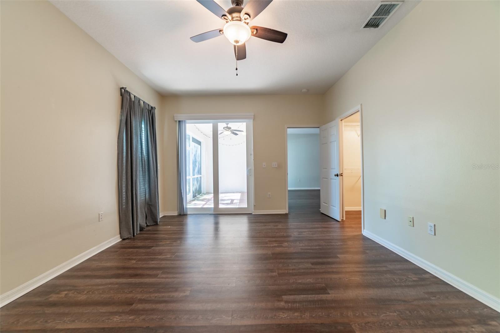 Image 20 of 45 For 10420 Mulligan Court