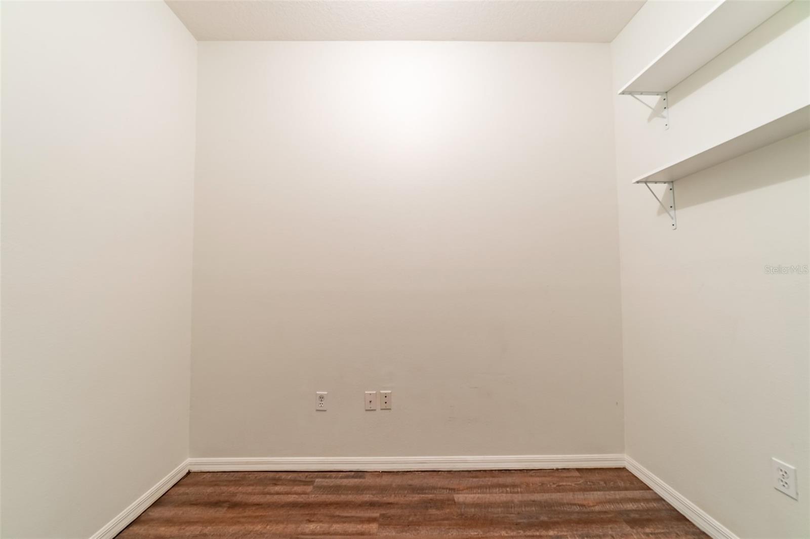 Image 35 of 45 For 10420 Mulligan Court