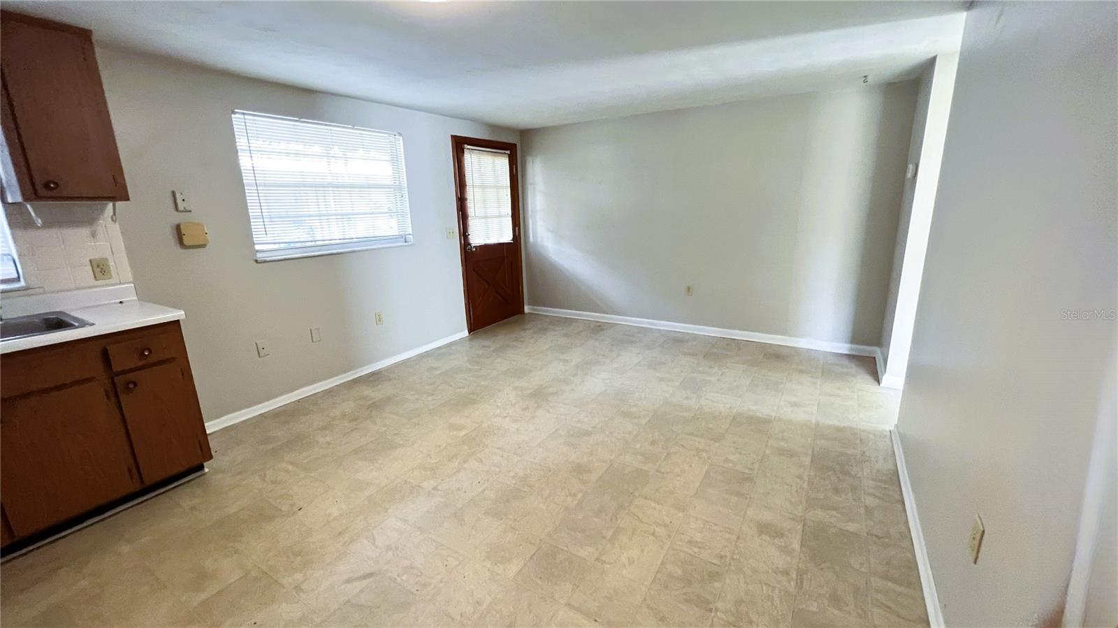 Image 4 of 5 For 5123 17th Street