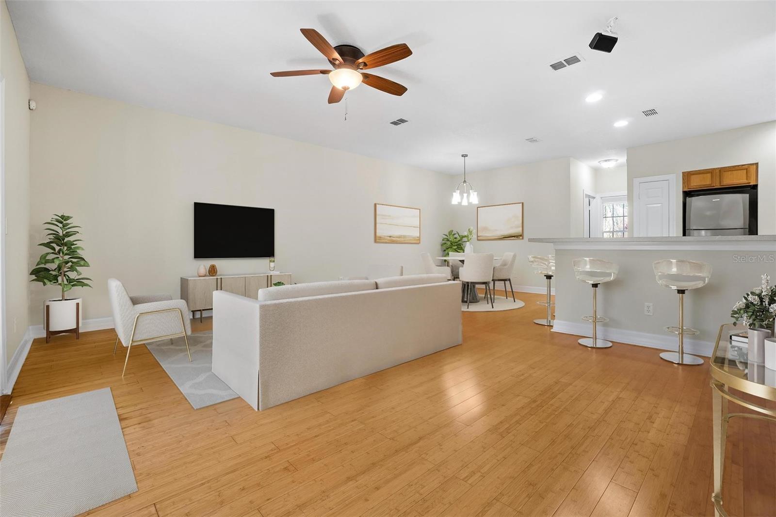 Image 16 of 31 For 3330 Las Campos Place