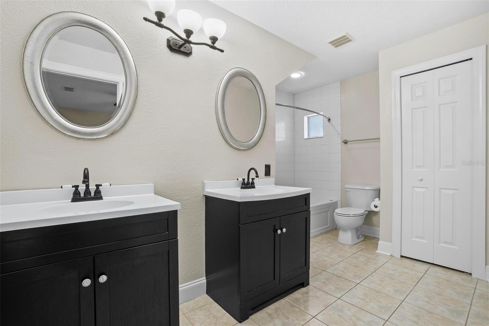 Image 9 of 31 For 3330 Las Campos Place