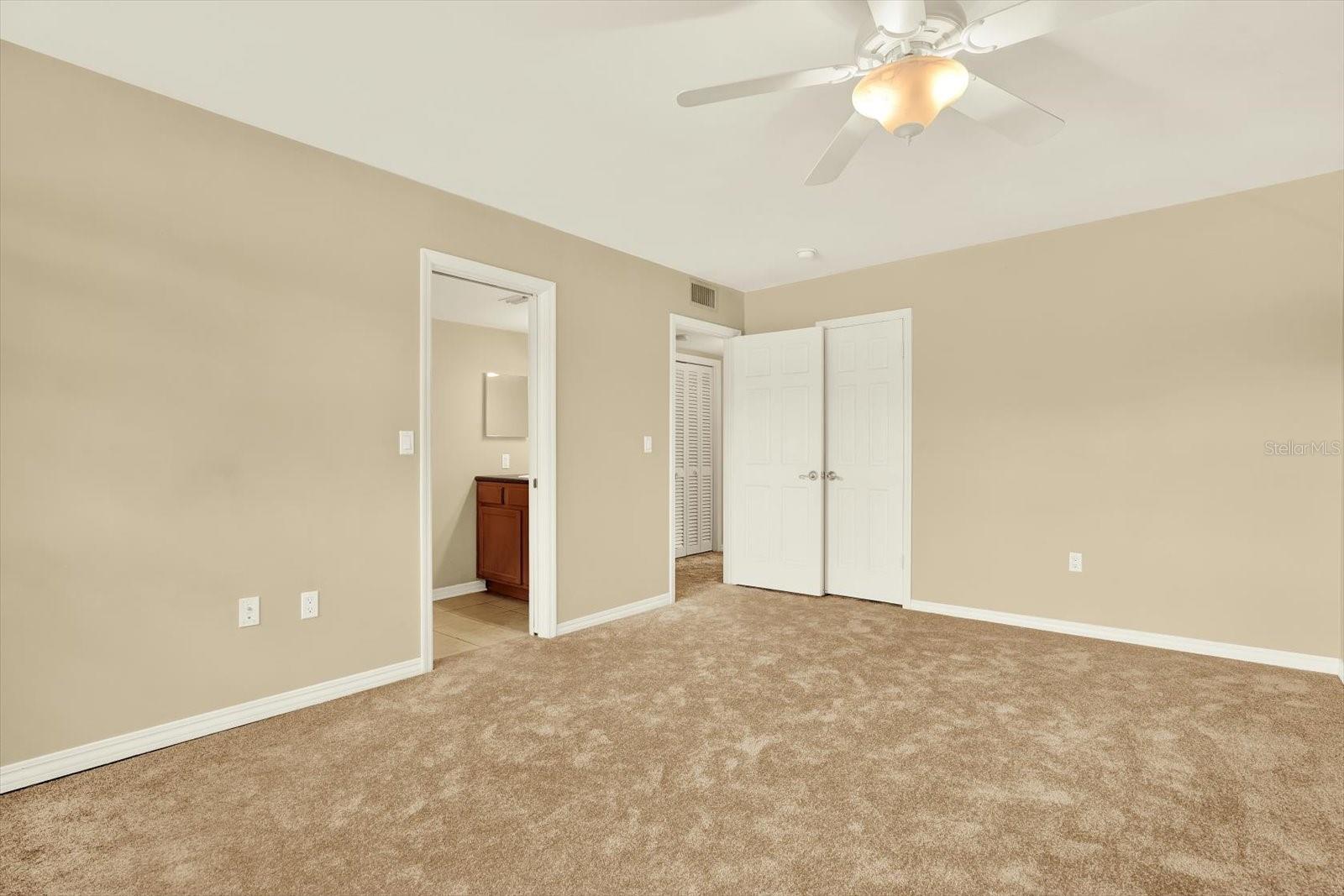 Image 24 of 60 For 10330 Carrollwood Lane 95