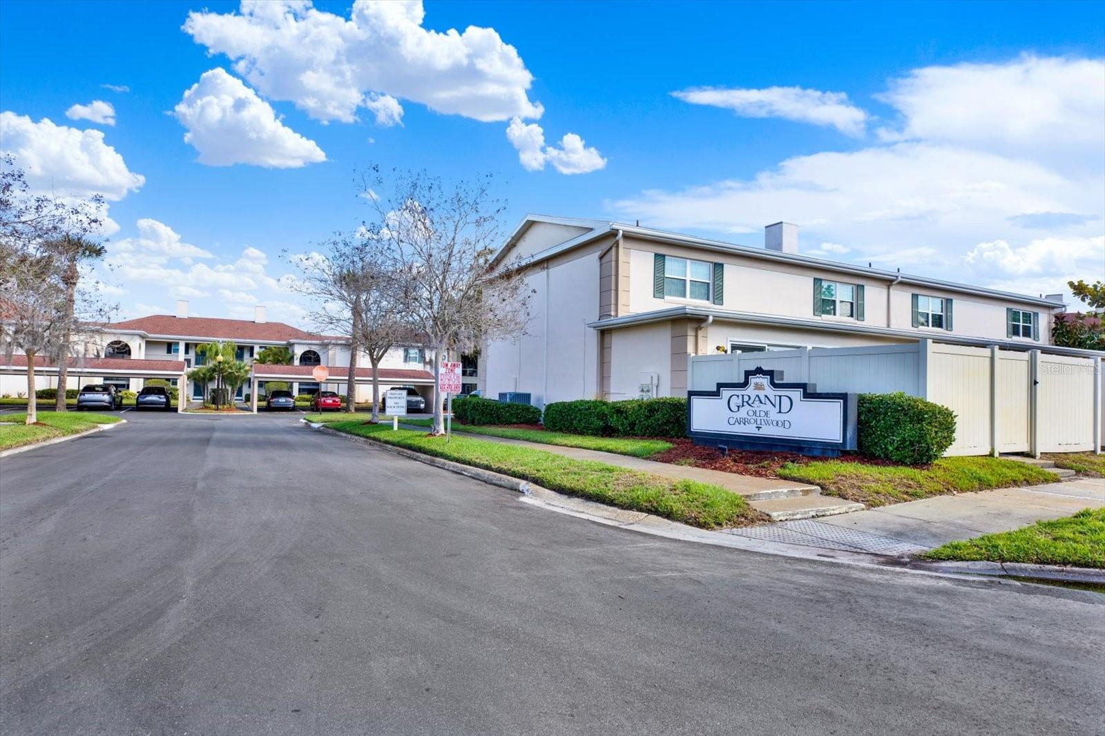 Image 41 of 60 For 10330 Carrollwood Lane 95