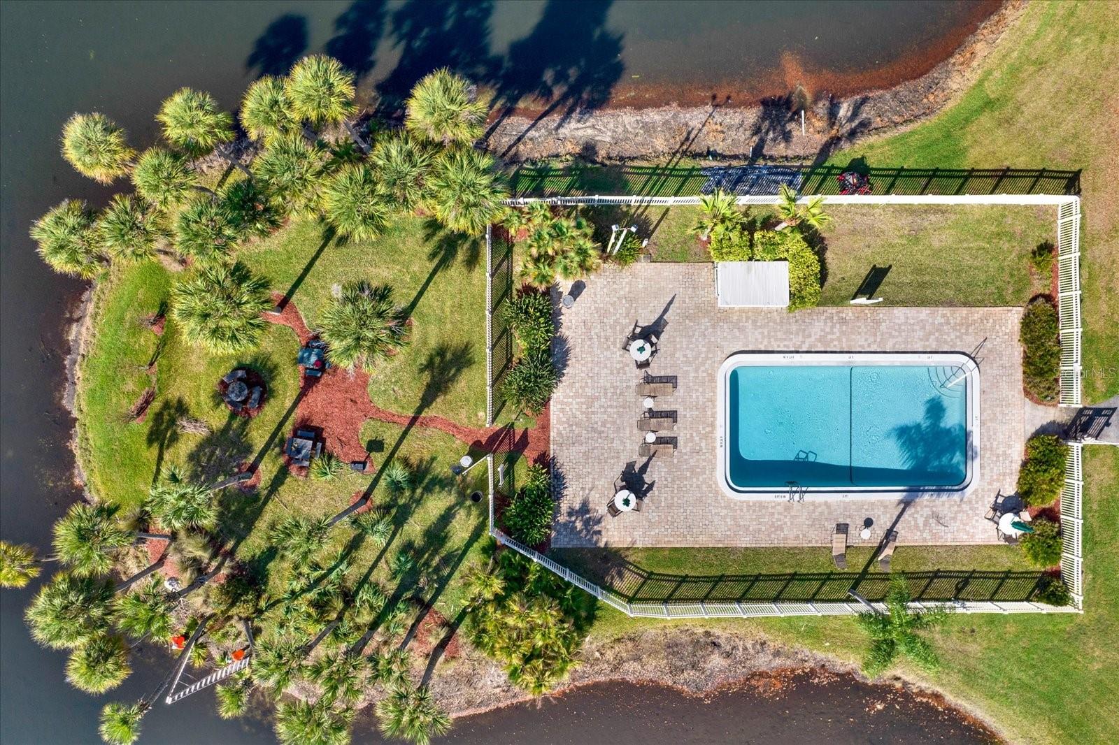 Image 55 of 60 For 10330 Carrollwood Lane 95