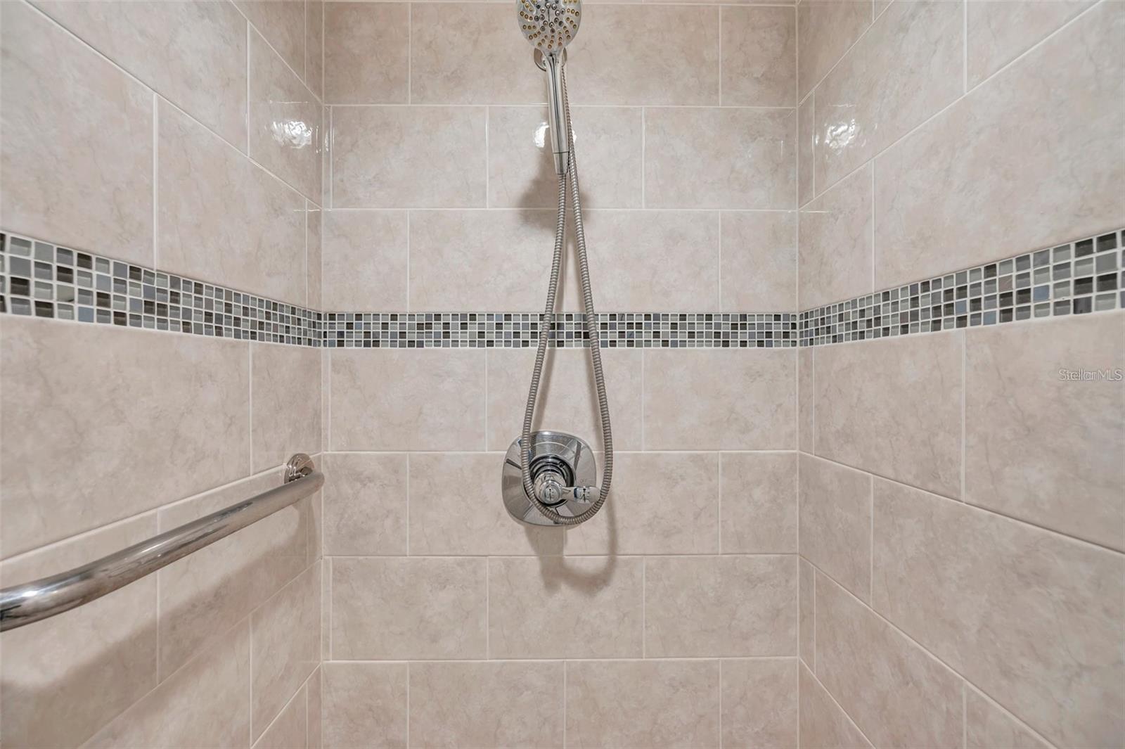 Image 30 of 46 For 4950 Gulf Boulevard 509