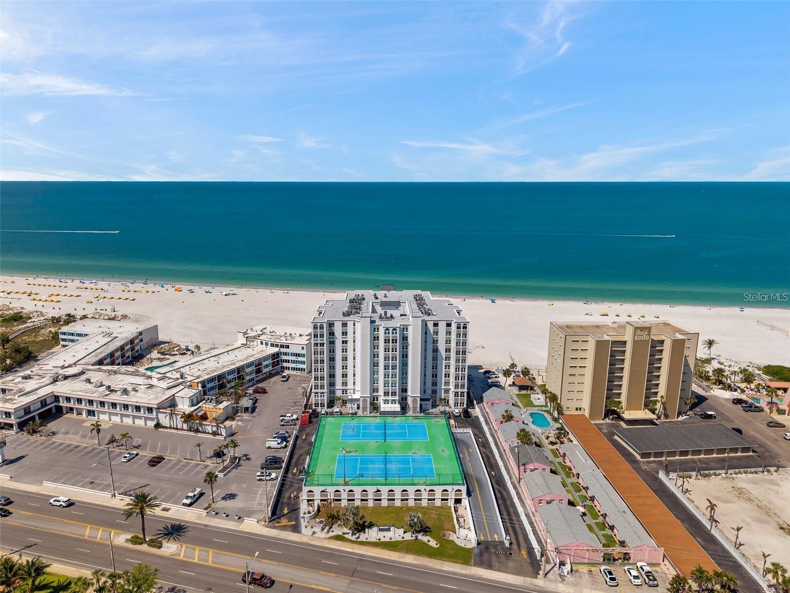 Image 39 of 46 For 4950 Gulf Boulevard 509