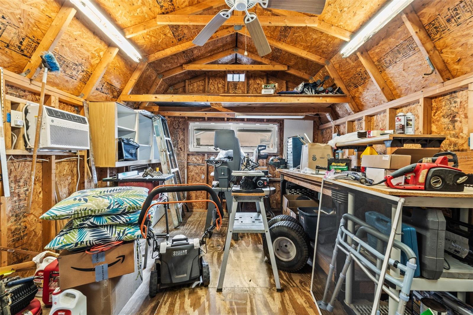 Image 15 of 29 For 11532 84th Avenue