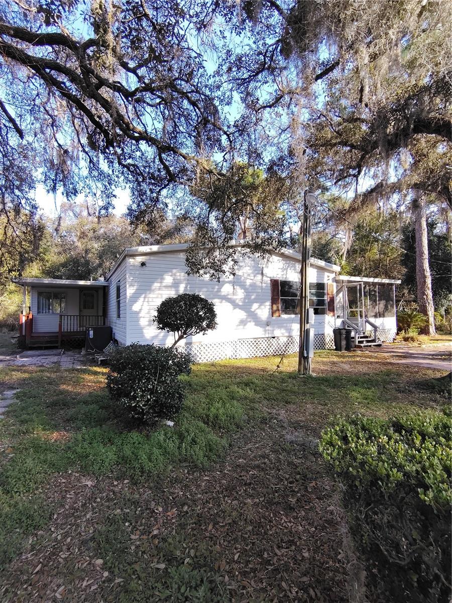 Listing Details for 10931 Woodland Drive, HUDSON, FL 34669
