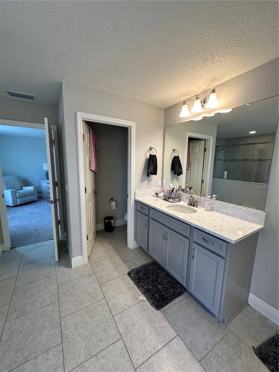 Image 20 of 34 For 12990 Burns Drive