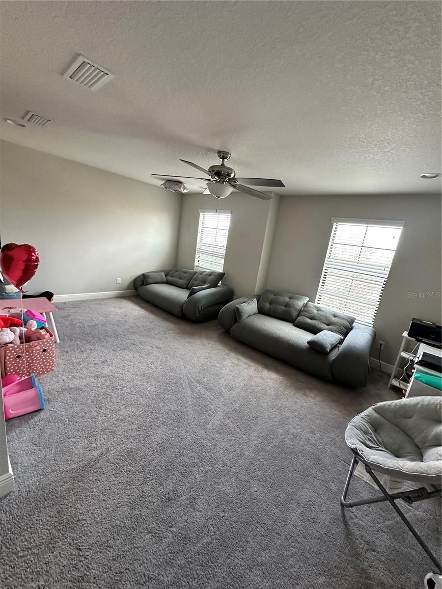 Image 33 of 34 For 12990 Burns Drive