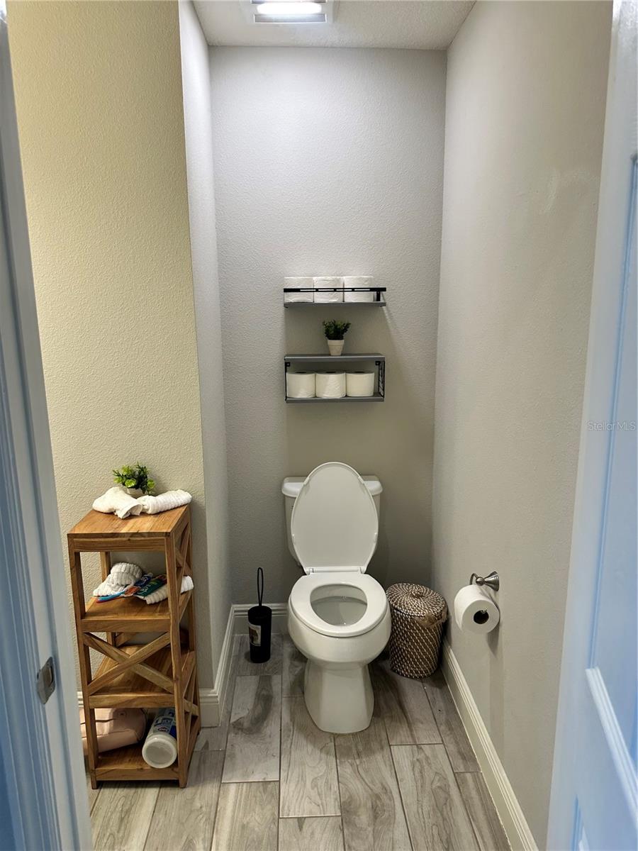 Image 5 of 34 For 12990 Burns Drive