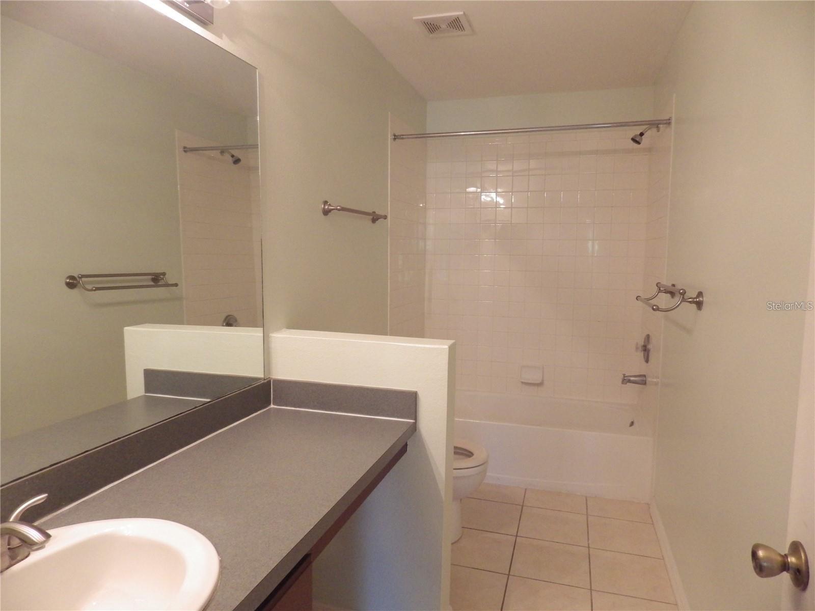 Image 4 of 24 For 4216 Winding River Way