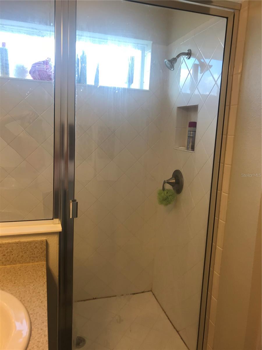 Image 16 of 31 For 3804 Silverlake Way