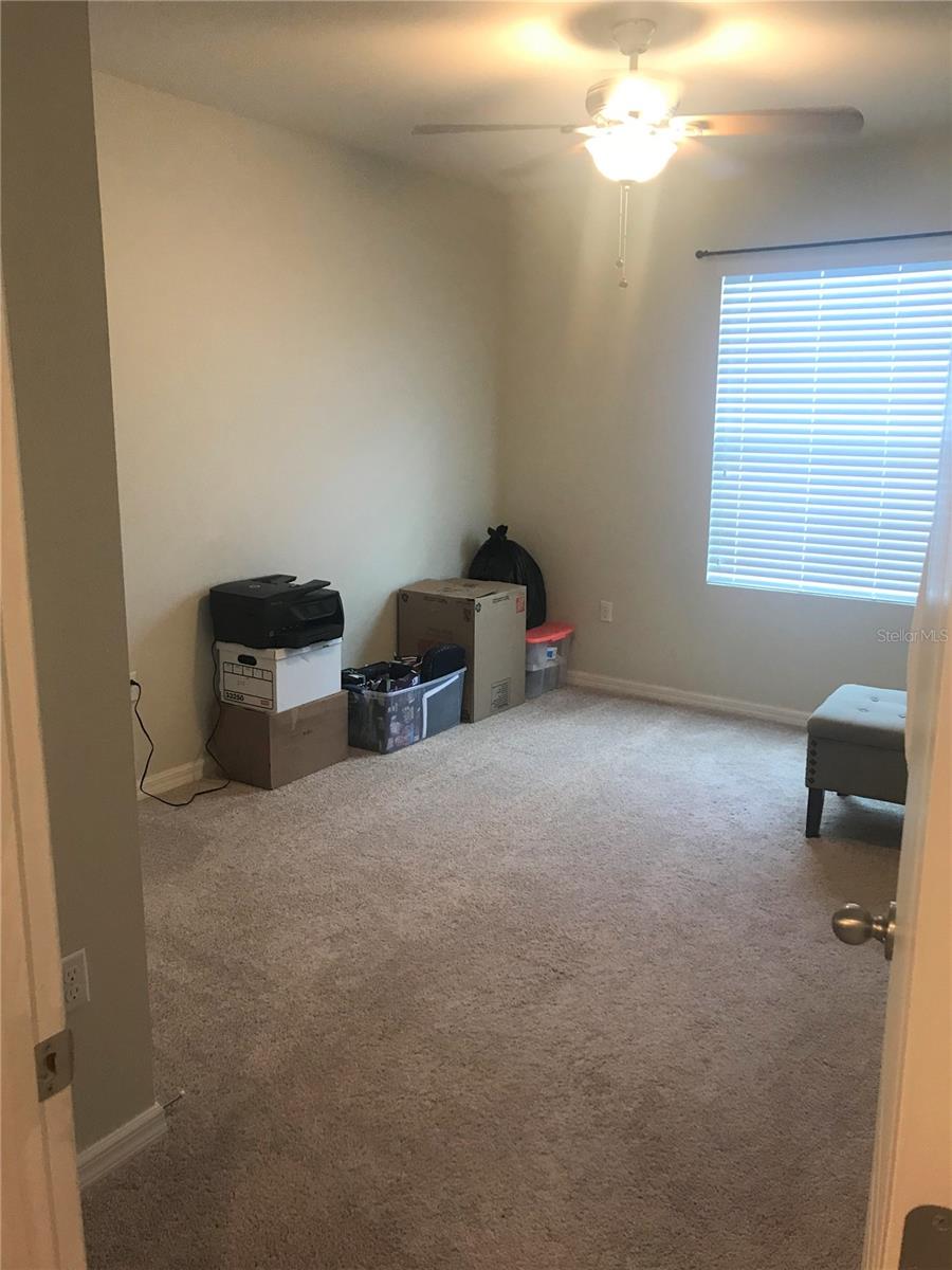 Image 17 of 31 For 3804 Silverlake Way