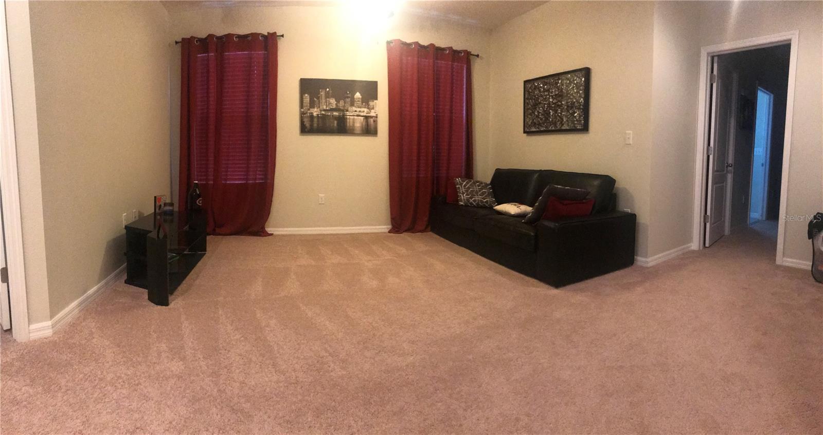 Image 20 of 31 For 3804 Silverlake Way