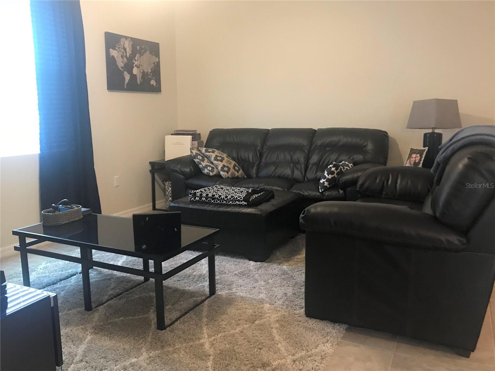 Image 6 of 31 For 3804 Silverlake Way