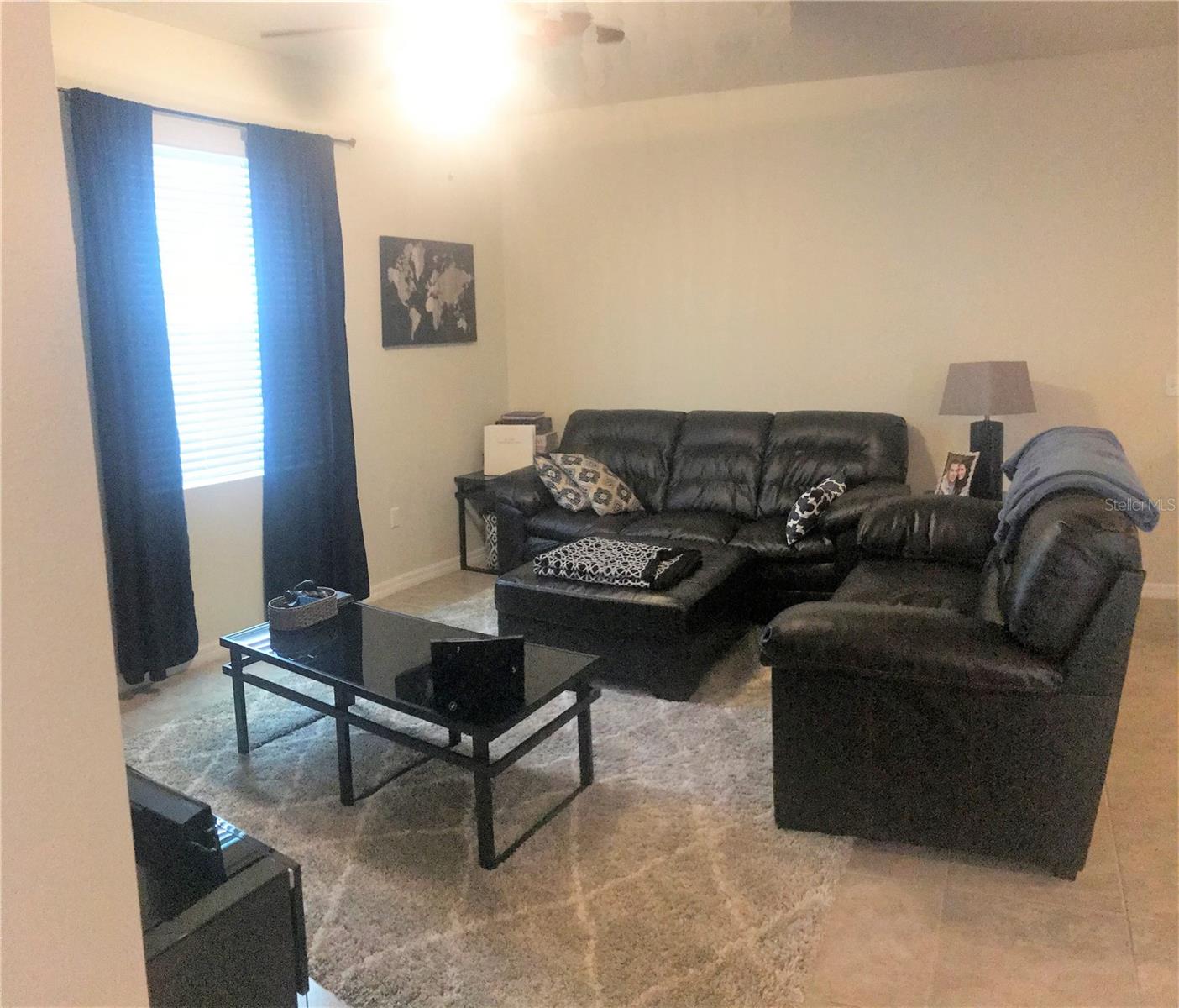 Image 7 of 31 For 3804 Silverlake Way