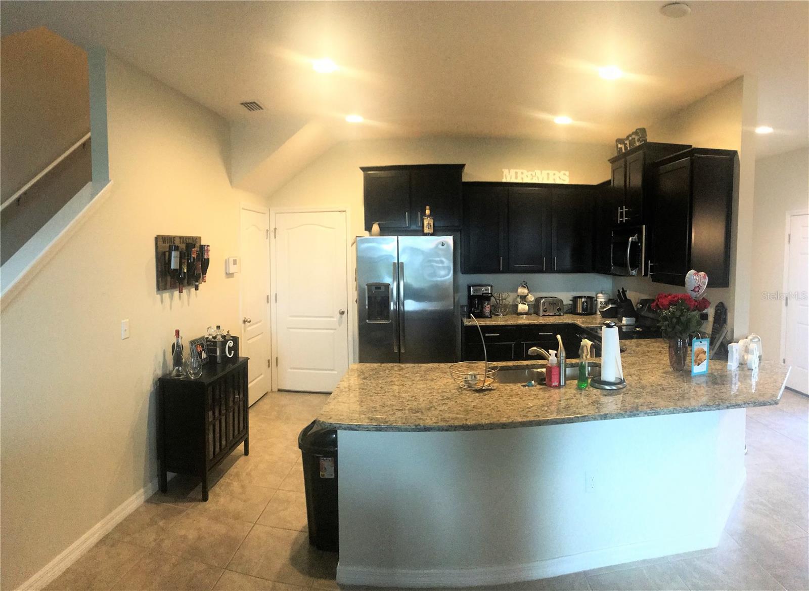 Image 8 of 31 For 3804 Silverlake Way