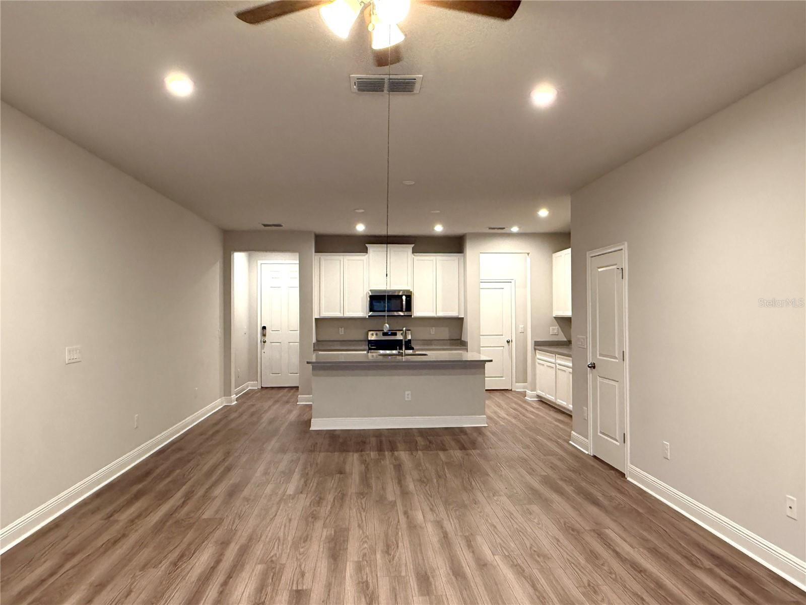 Image 10 of 27 For 6117 Grand Sonata Avenue