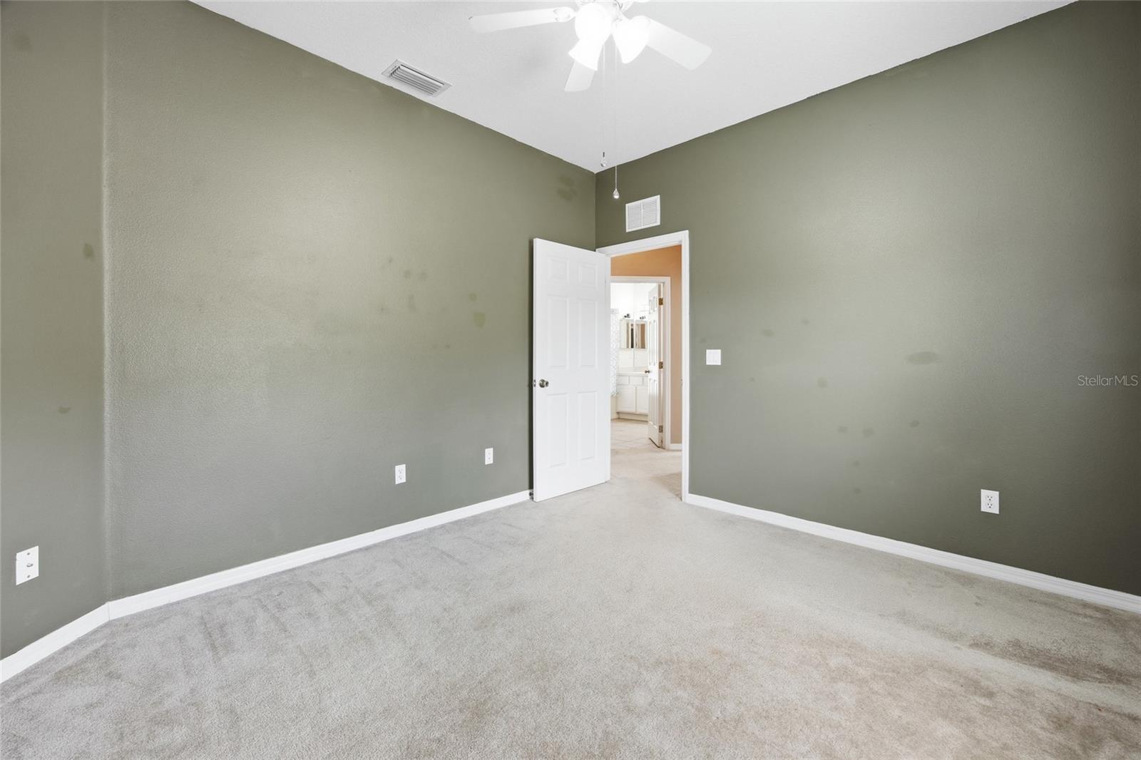 Image 31 of 46 For 2640 25th Street